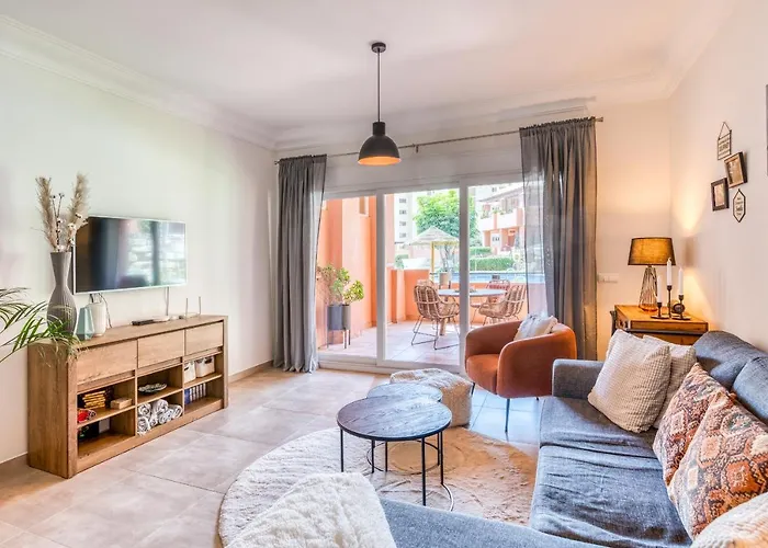 Apartment Hanami La Fragata Garden *